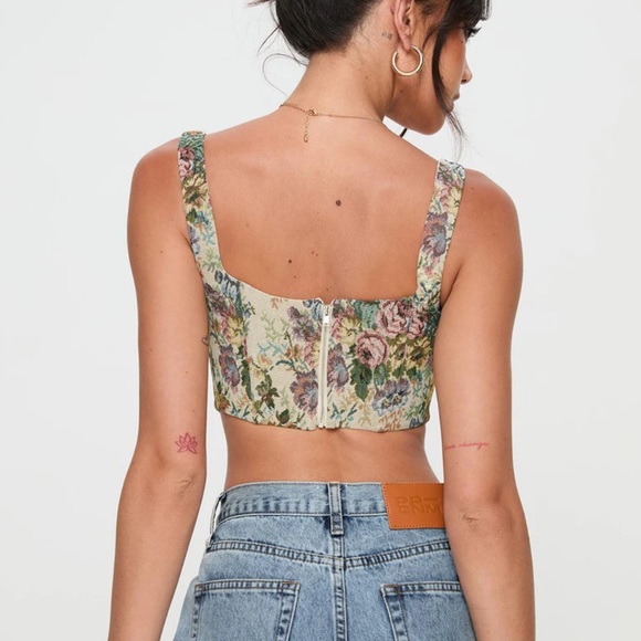❗️SOLD❗️Princess Polly Floral Corset Top - Picture 3 of 13